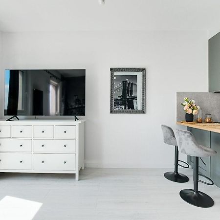 Targowa 10 London Studio Apartment Warsaw Luaran gambar